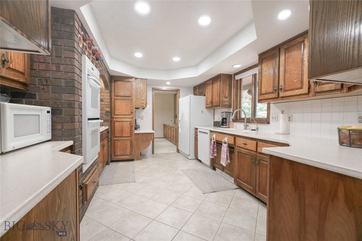 Sour Dough Creek Properties - Residential