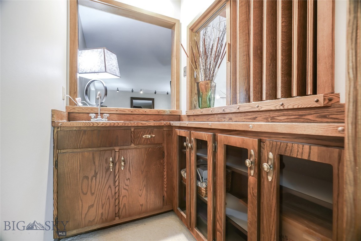 Sour Dough Creek Properties - Residential