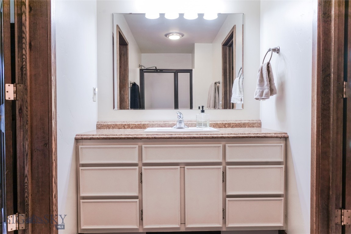 Sour Dough Creek Properties - Residential