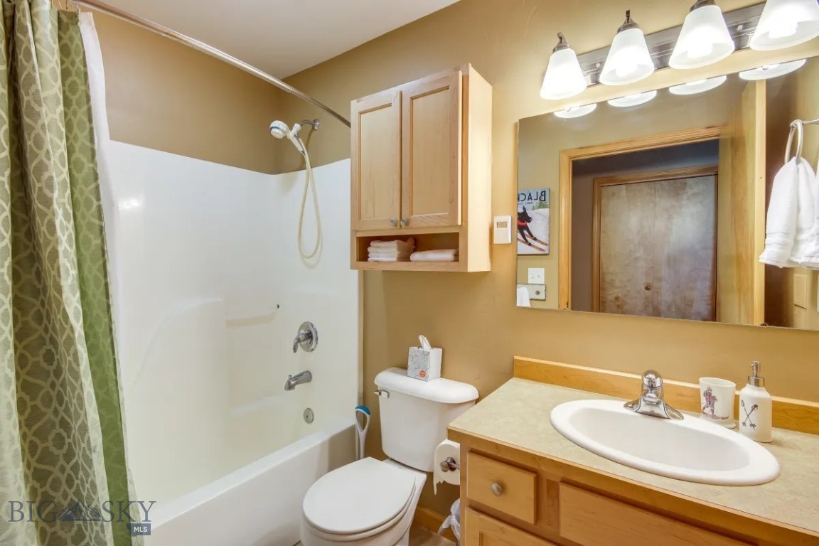 Cedar Creek Condo - Residential