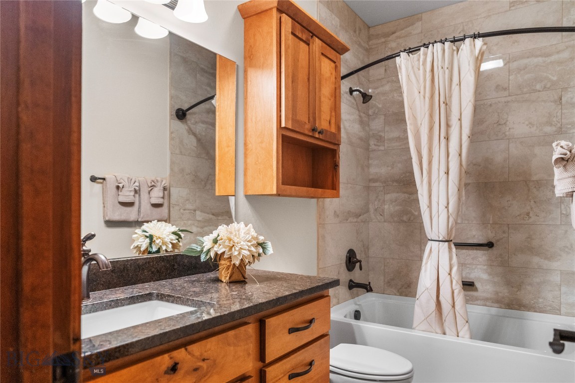 Bozeman, Montana 59718, United States, 3 Bedrooms Bedrooms, ,2 BathroomsBathrooms,Residential,Contingent,53981