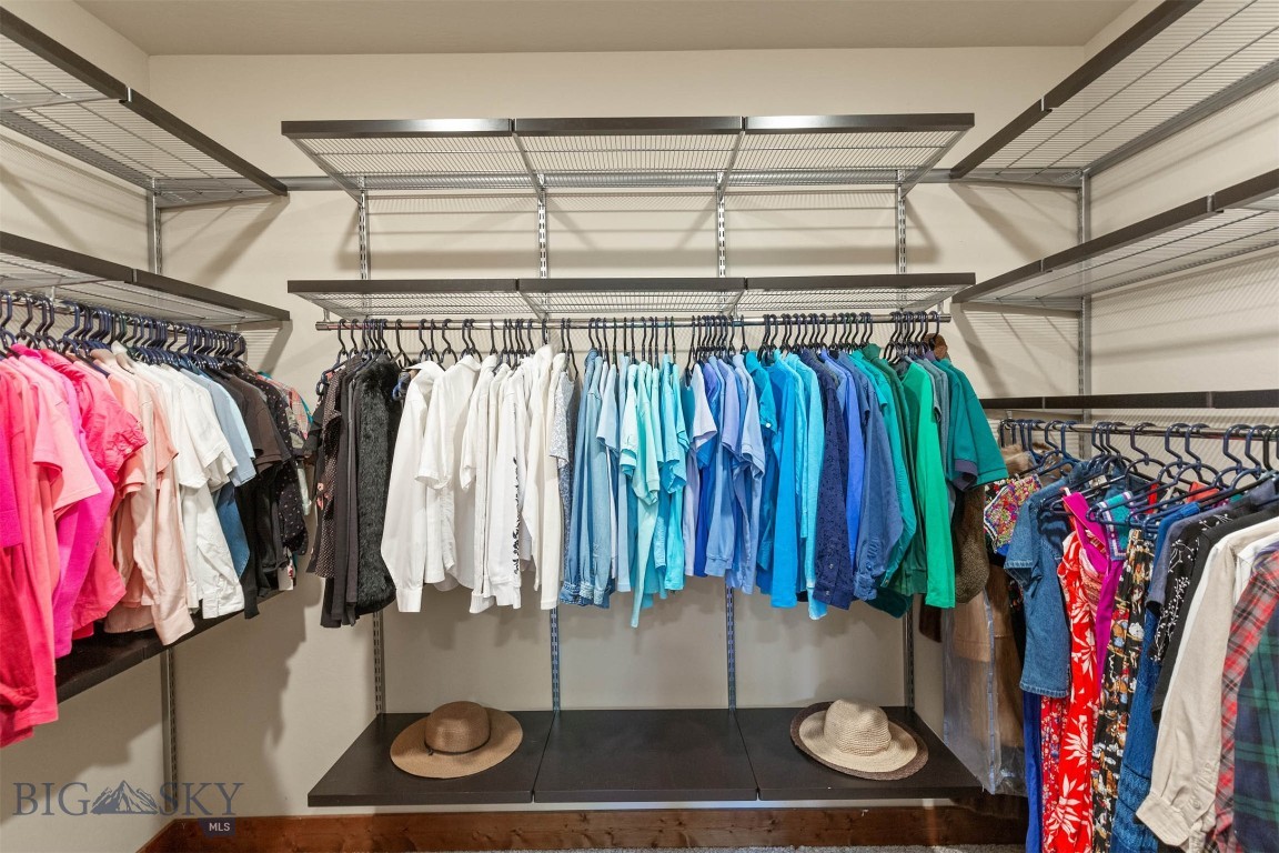 Bozeman, Montana 59718, United States, 3 Bedrooms Bedrooms, ,2 BathroomsBathrooms,Residential,Contingent,53981