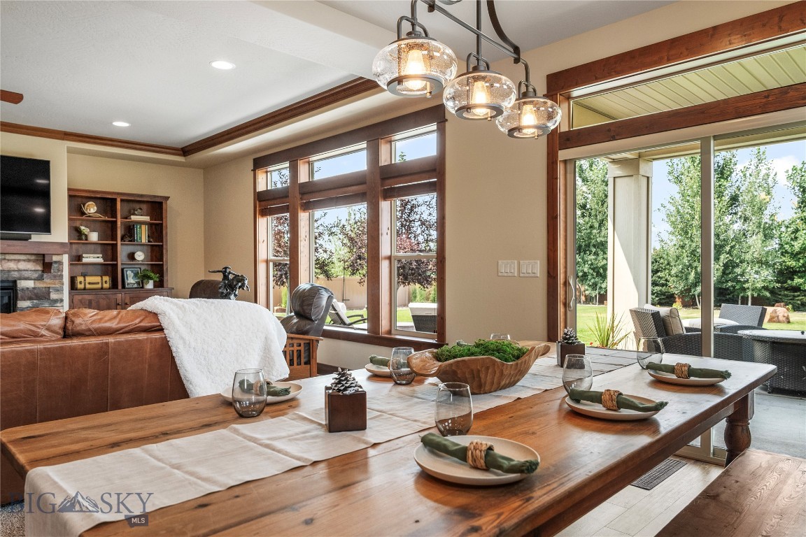 Bozeman, Montana 59718, United States, 3 Bedrooms Bedrooms, ,2 BathroomsBathrooms,Residential,Contingent,53981