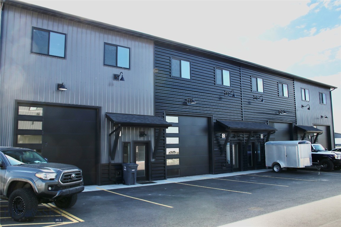 211 Fletching Way