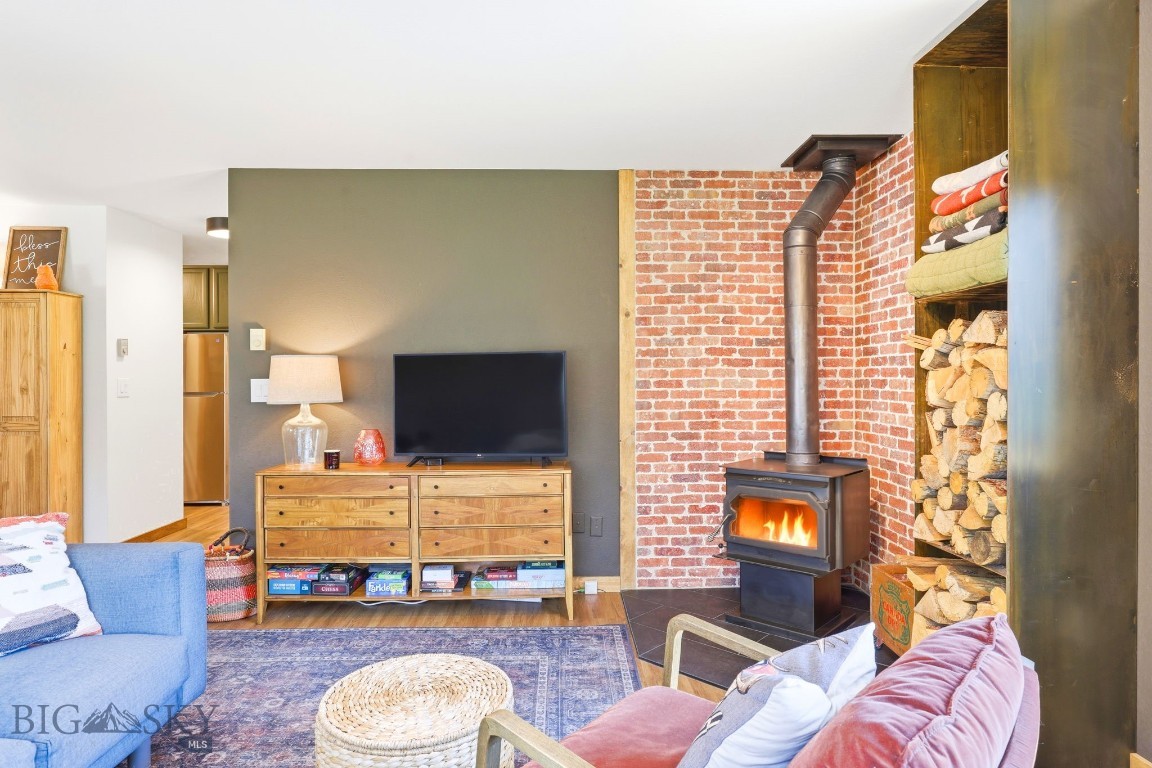 Aspen Cts Condo - Residential