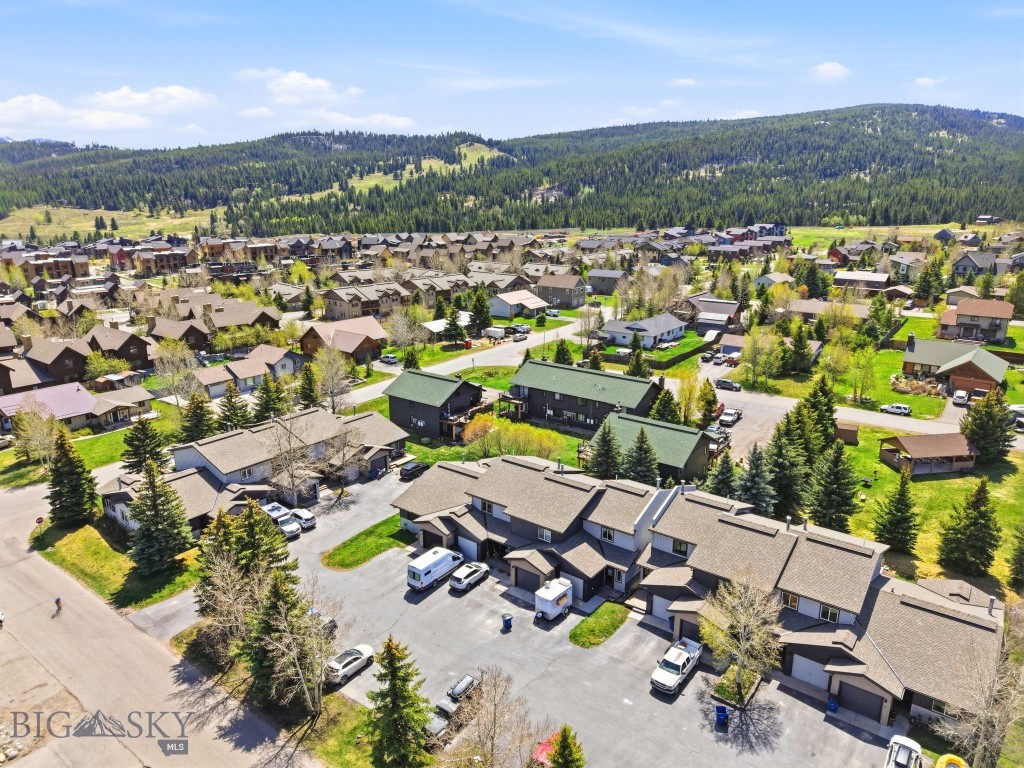 Aspen Cts Condo - Residential