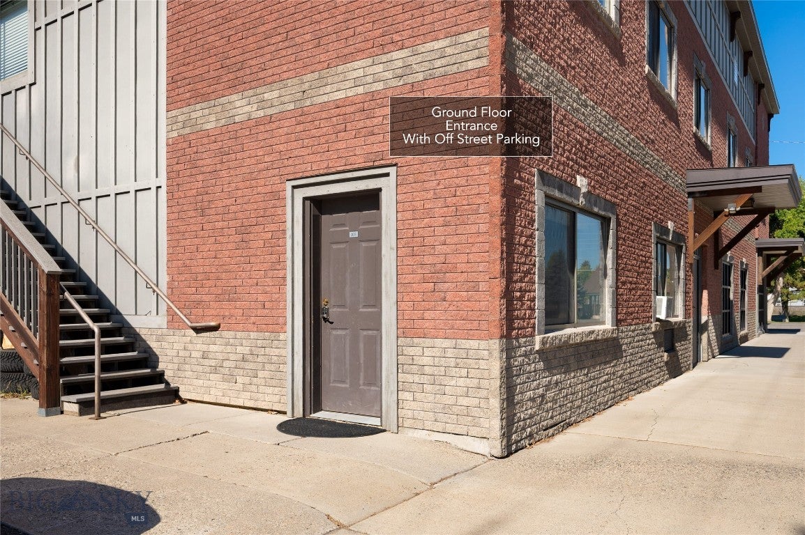 122 E Main Street 103