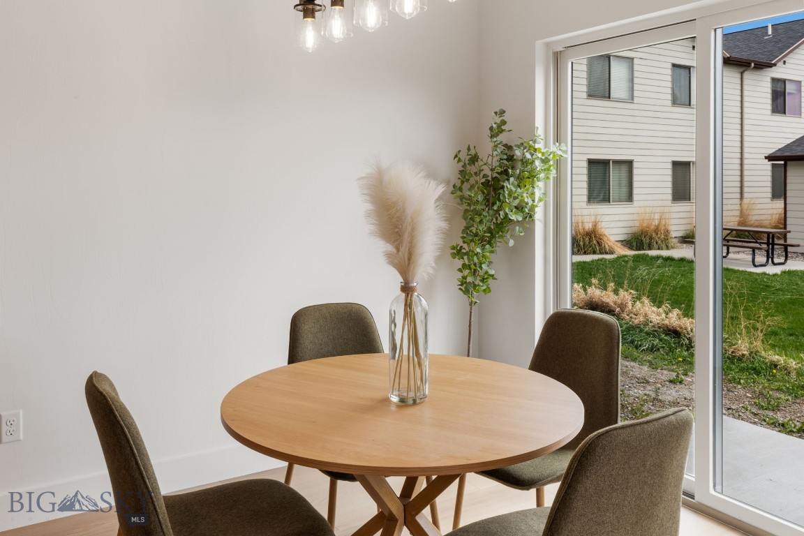 Falcon Hollow - Residential