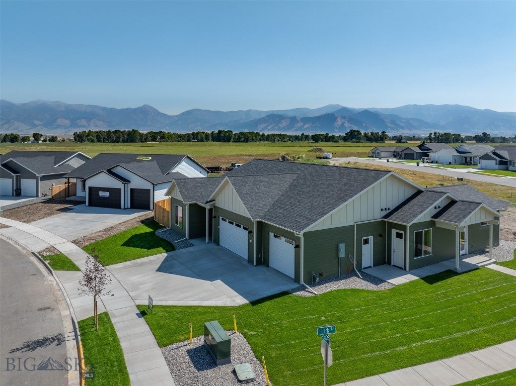 2300 Oriole Drive