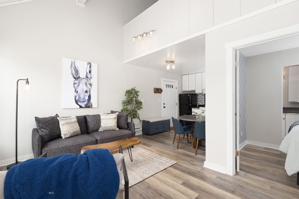 Hill Condos - Residential