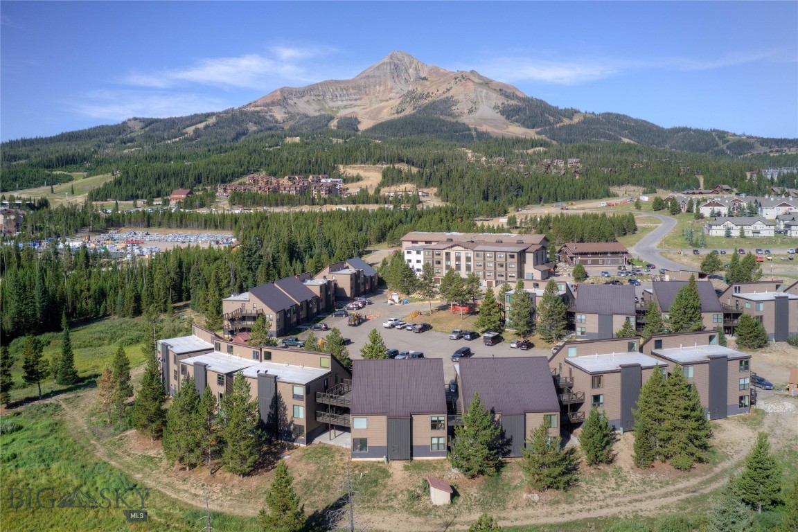 Hill Condos - Residential