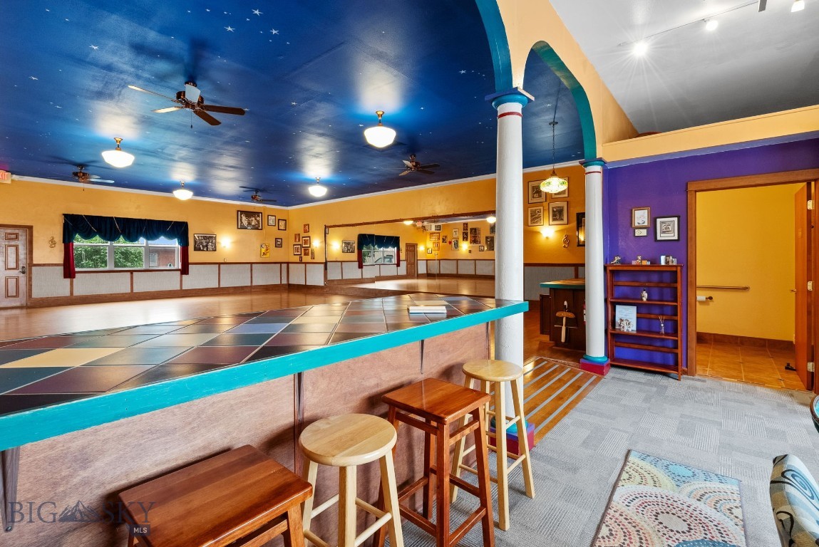 Rocky Creek Su - Commercial Sale