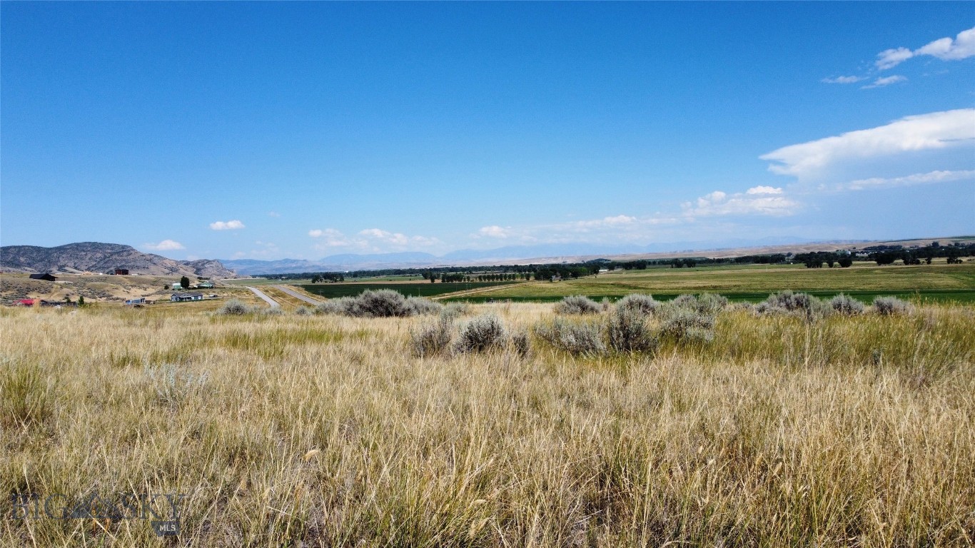 Highlander Park - Land