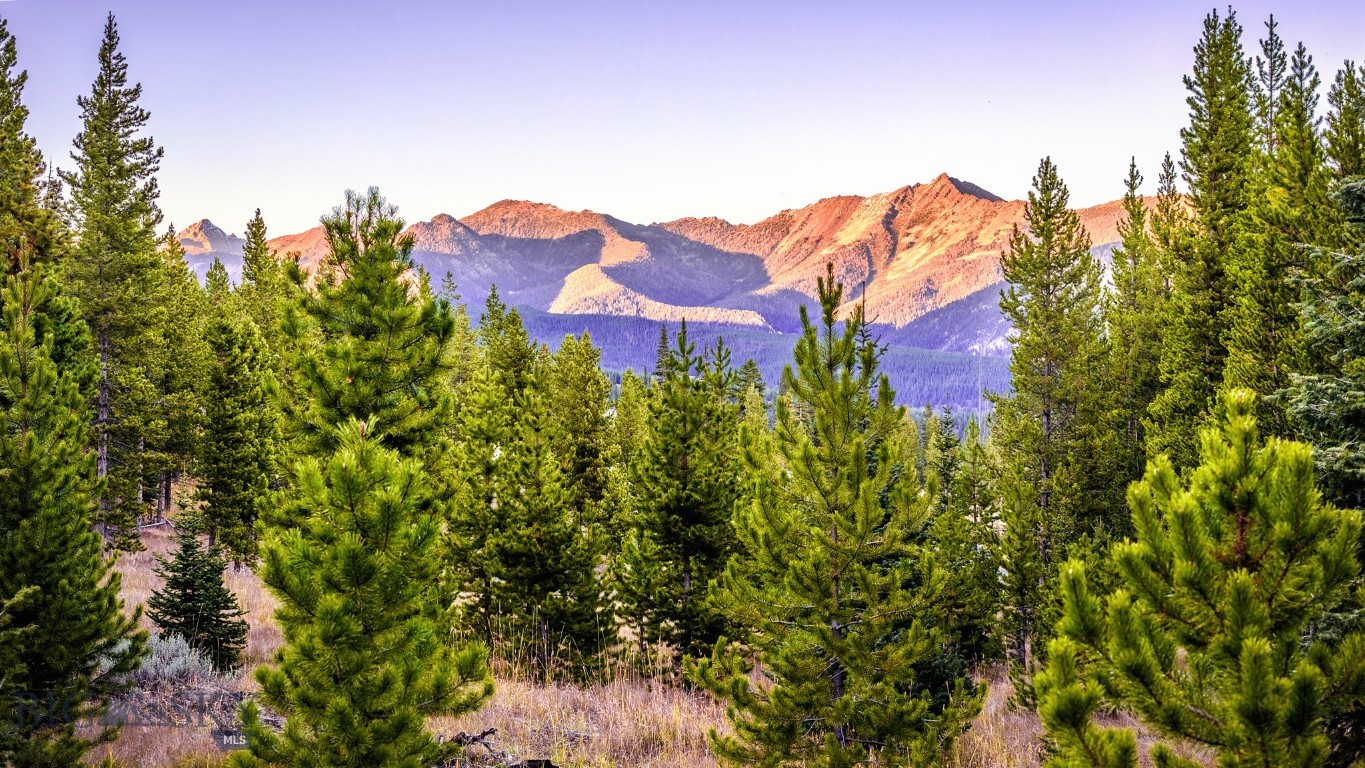 Ranches Neighborhood - Land