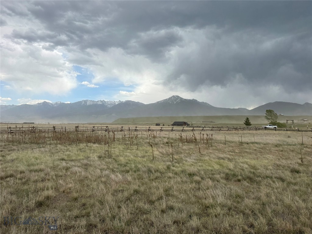 Yellowstone Trails Ranch - Land