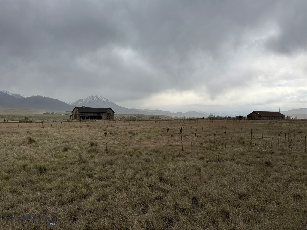 Yellowstone Trails Ranch - Land