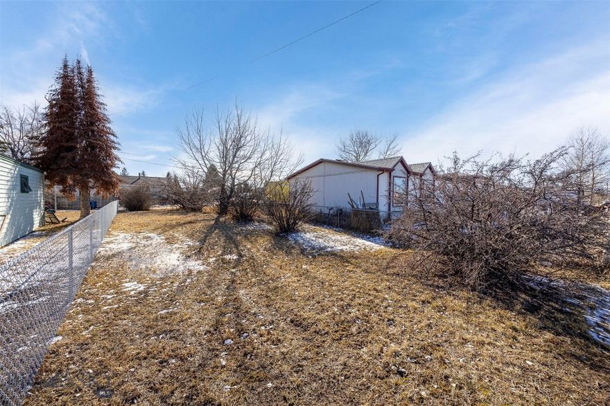 Welcome to TBD Princeton in Butte, Montana. This vacant 3,136+/- sqft lot is located downtown in the flats within close proximity to local amenities. Water & sewer located in Princeton Street. Great opportunity for a potential building site or future investment.