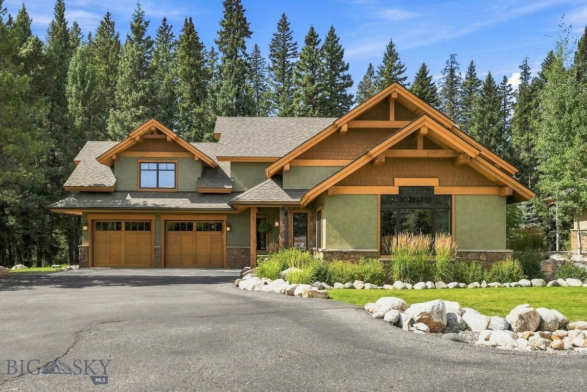 112 Brownstone Loop