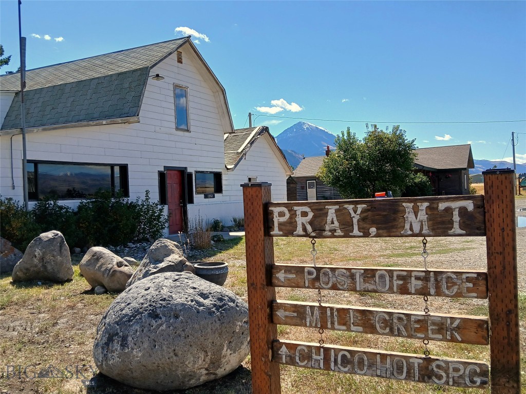 1392 E River