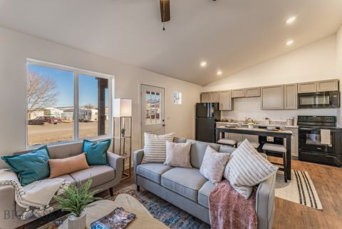 Photo of 411 Brookline Street #B, Livingston, MT 59047 (MLS # 410331)