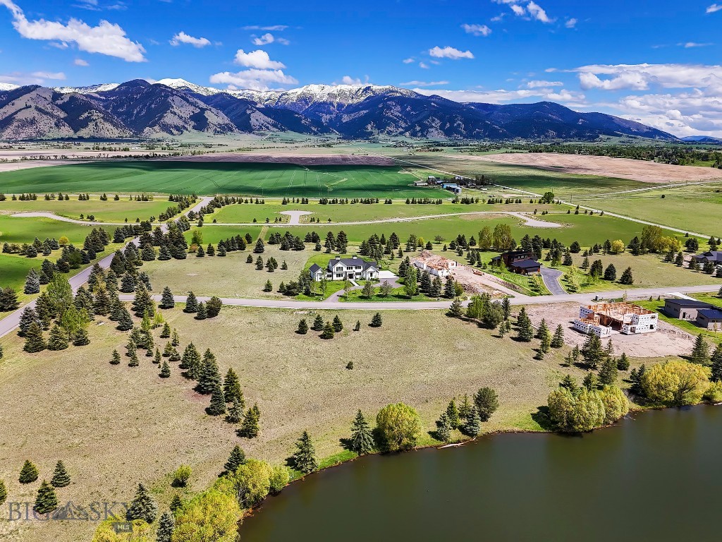 Bridger Lake Meadows - Land