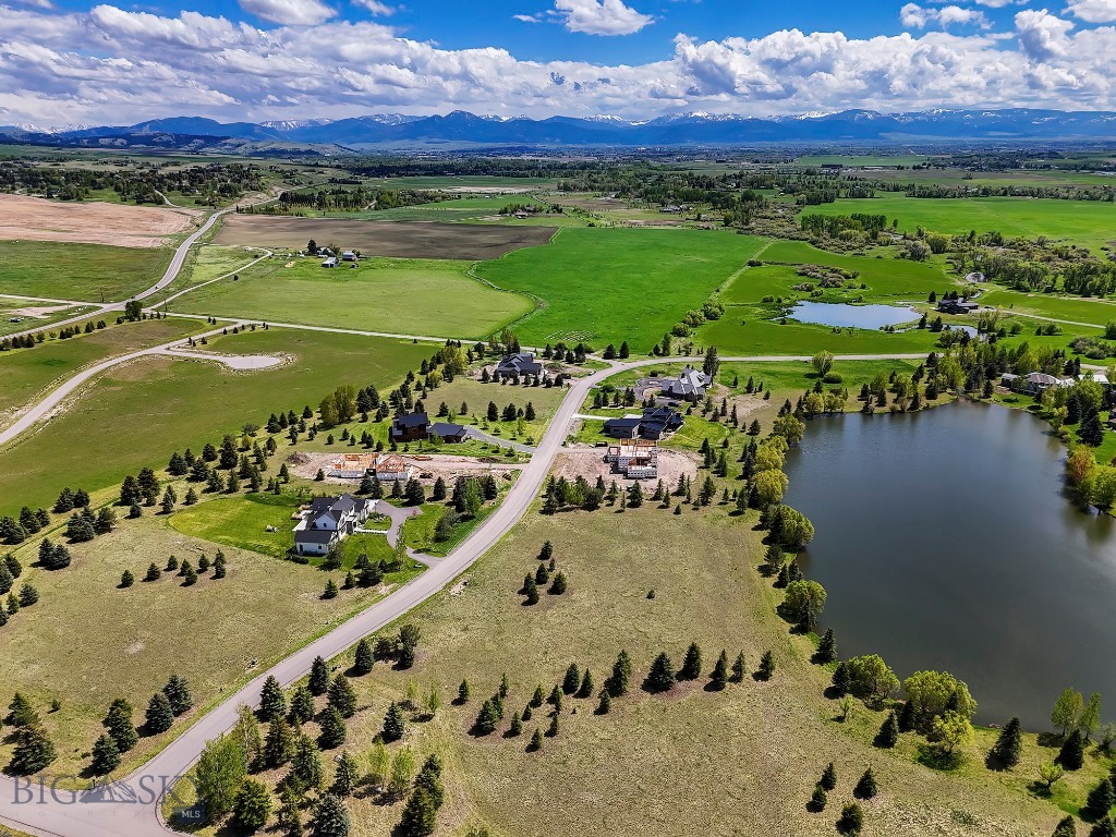 Bridger Lake Meadows - Land