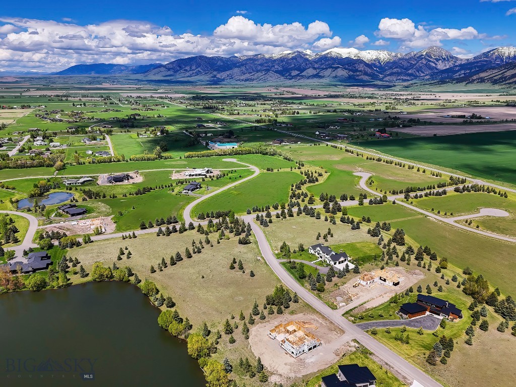Bridger Lake Meadows - Land