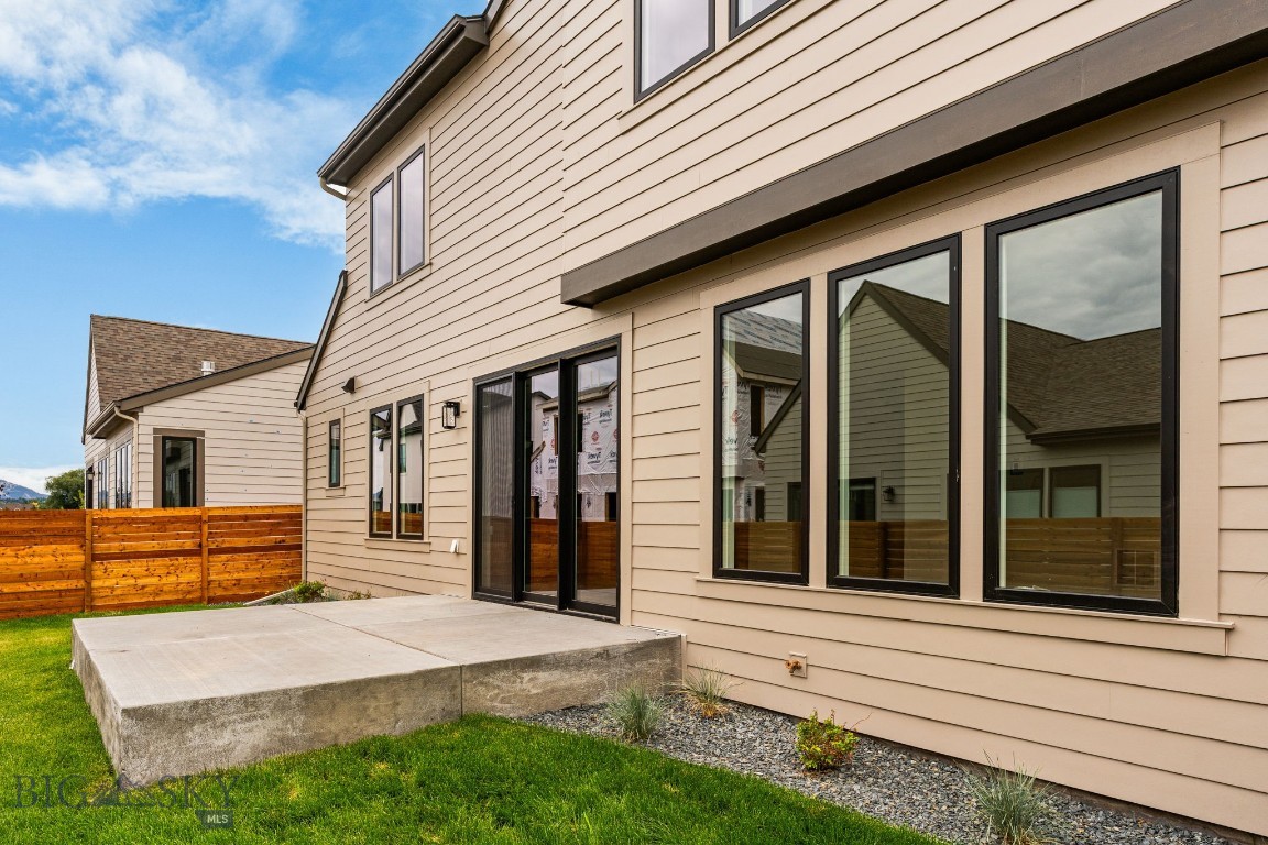 Blackwood Groves - Residential