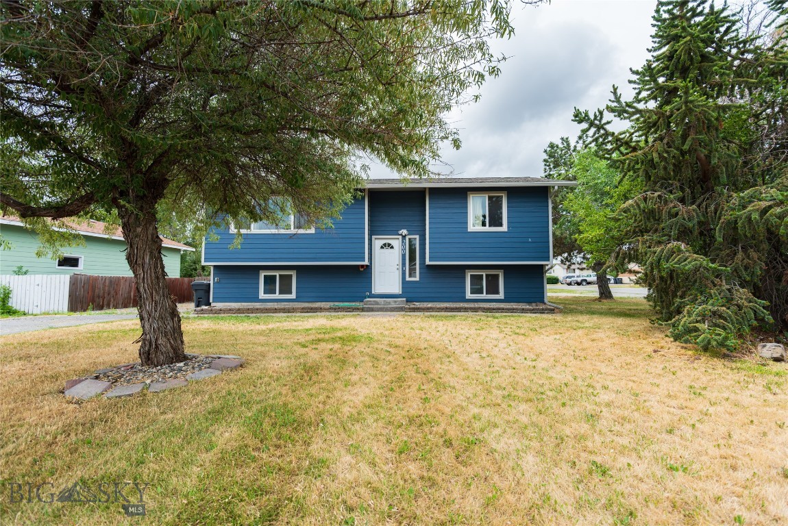 Welcome to 200 E Cascade, a charming home in the heart of Belgrade! This 3-bedroom 2-bath home has a very comfortable living space on a great corner lot. It is a well cared for home and has a great combination of comfort and convenience. A fully fenced backyard and a great porch to sit back and relax or entertain and create memories. It has lots of parking space with a detached two car garage as well as a driveway in the front of the house. Plus you are only a 5 minute drive to and from the Yellowstone International Airport.