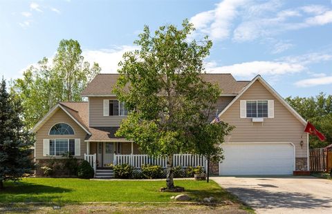 Photo of 1010 Northern Pacific Ave, Belgrade, MT 59714 (MLS # 405685)