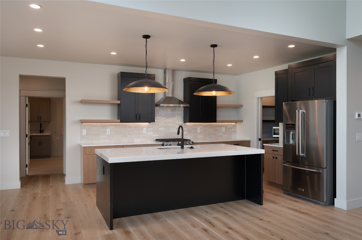 Bozeman, Montana 59718, United States, 5 Bedrooms Bedrooms, ,3 BathroomsBathrooms,Residential,Active,161555