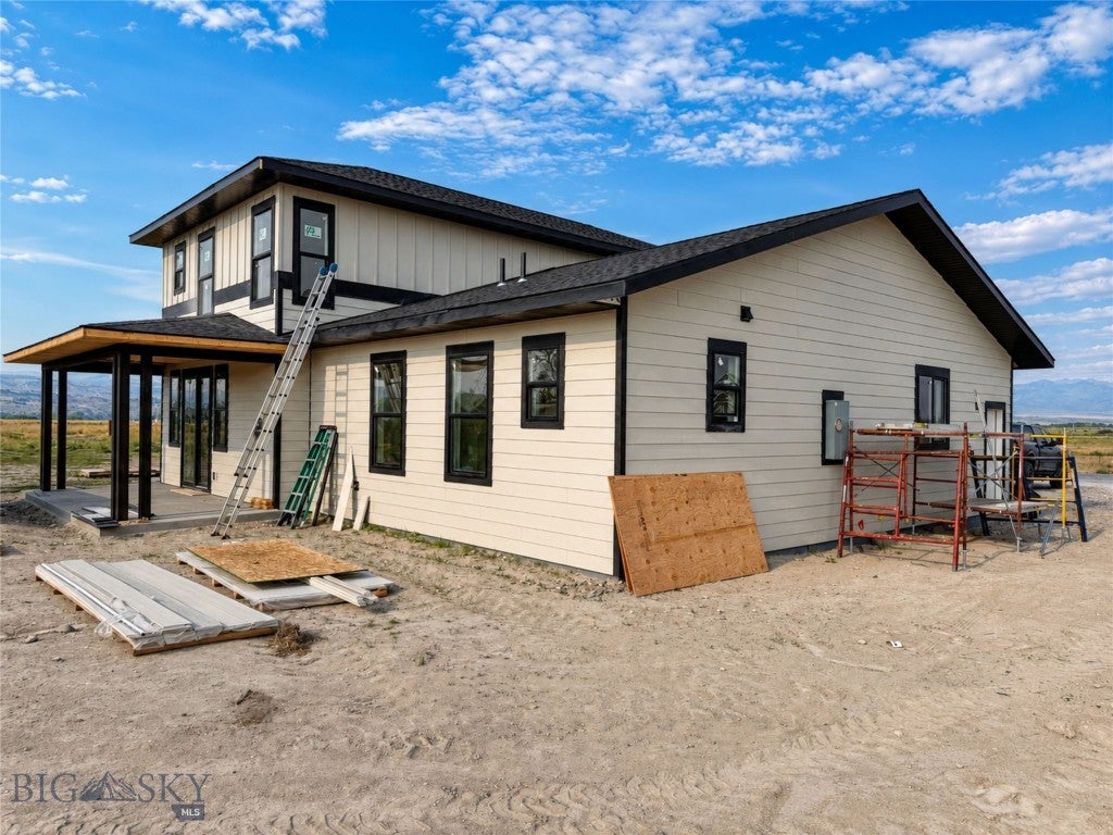 104 S Crispin Street