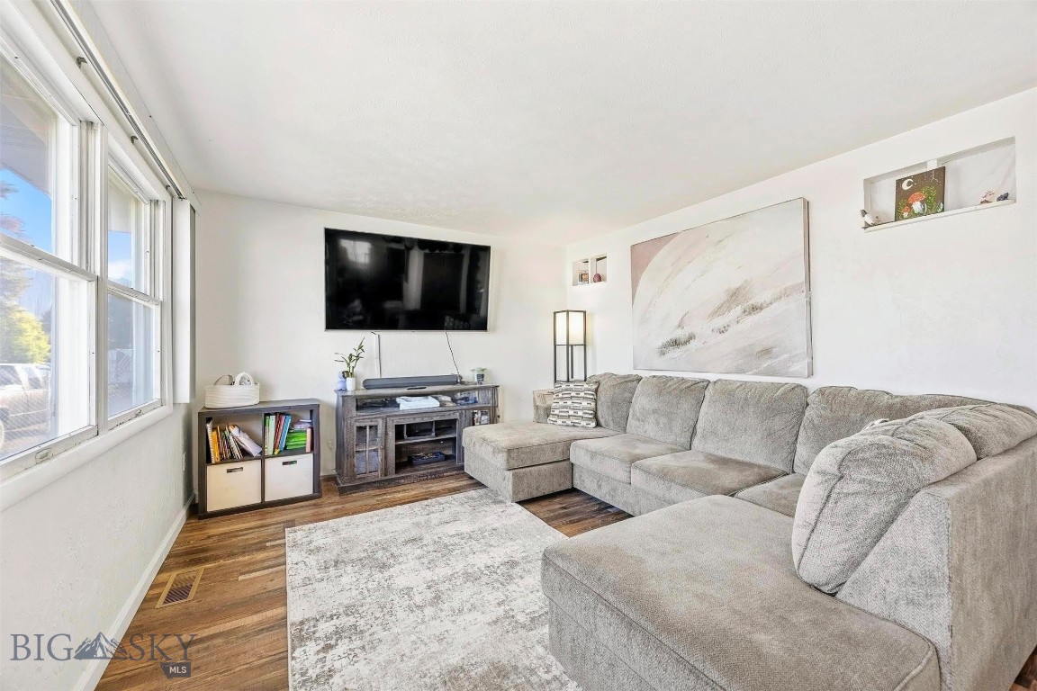 Bellevue Addition Butte - Residential