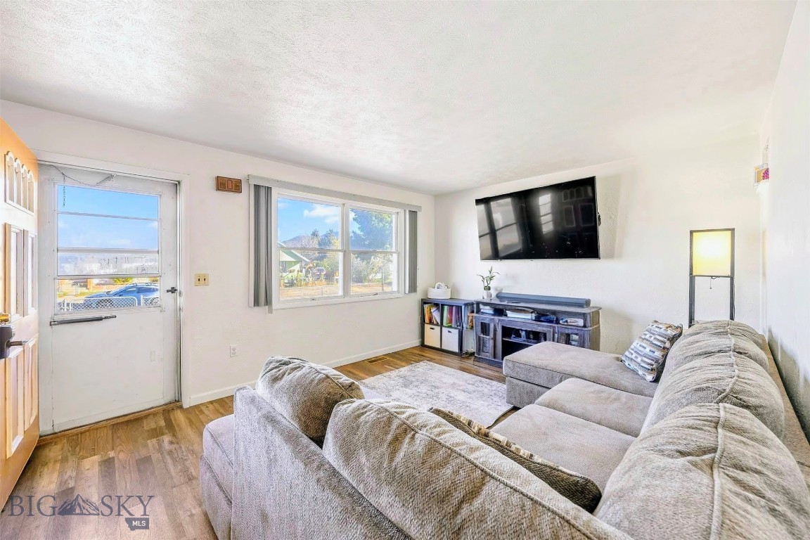 Bellevue Addition Butte - Residential