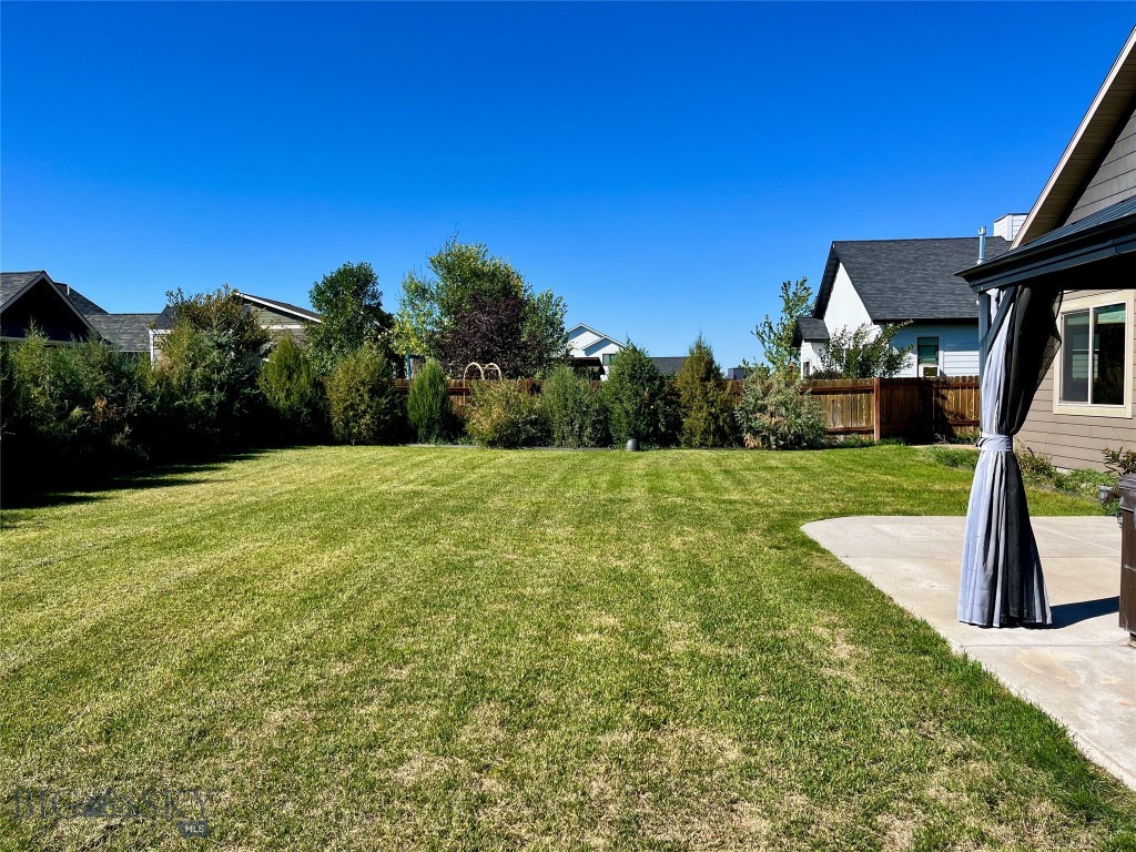Falcon Hollow - Residential
