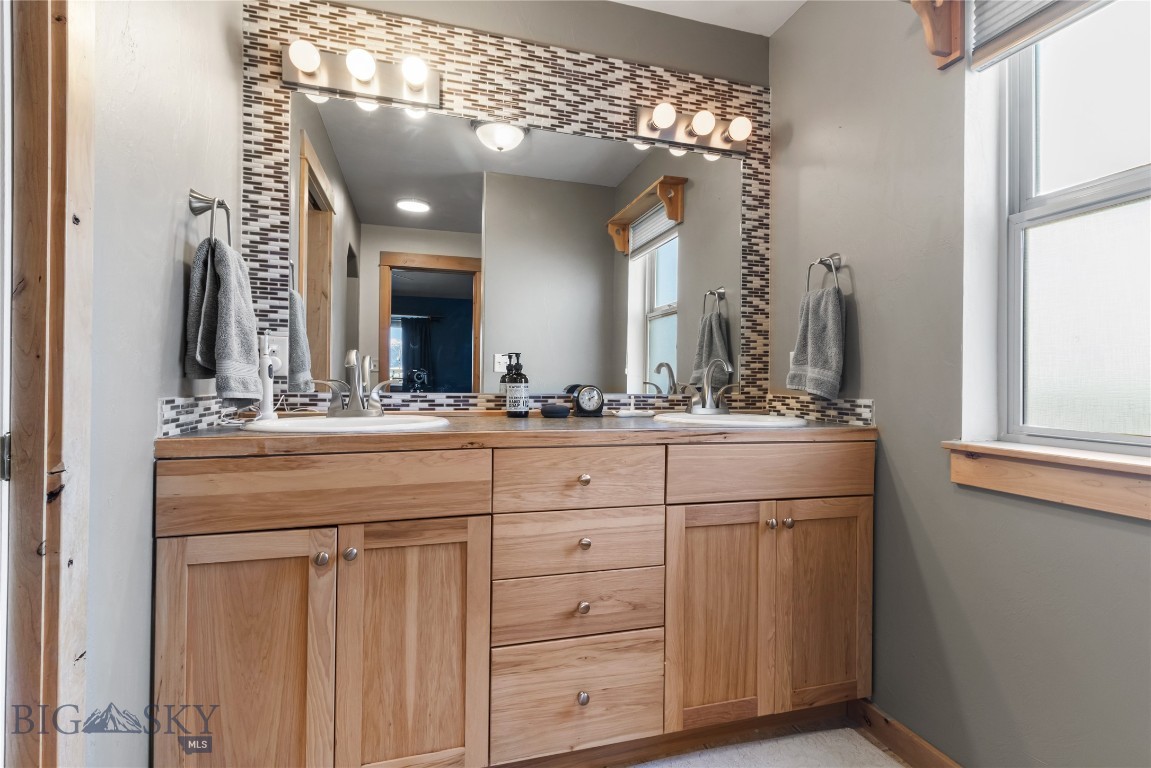 River Rock and Royal Village - Residential