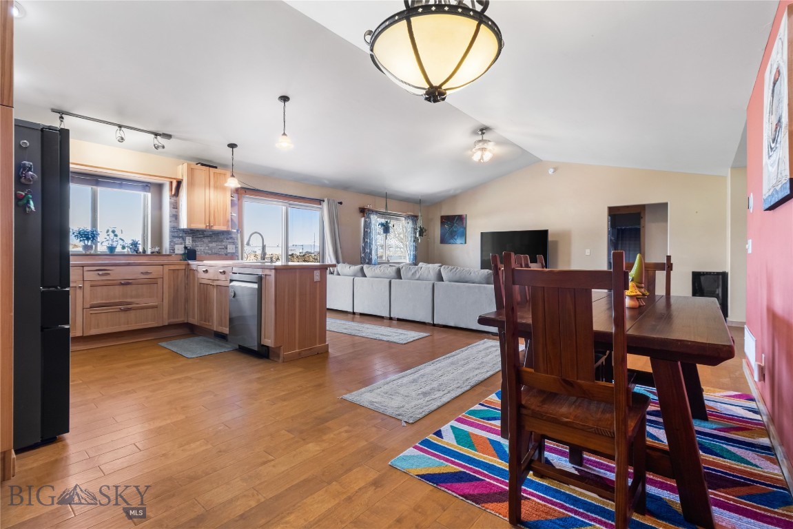 River Rock and Royal Village - Residential