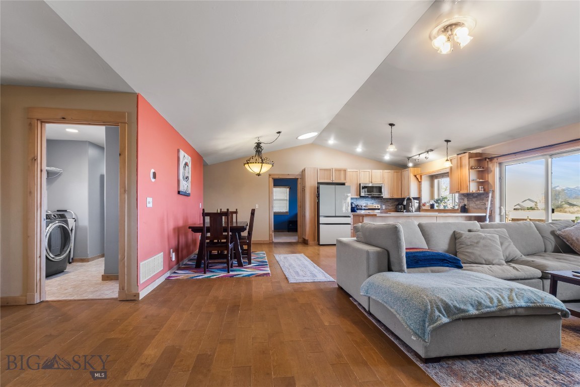 River Rock and Royal Village - Residential