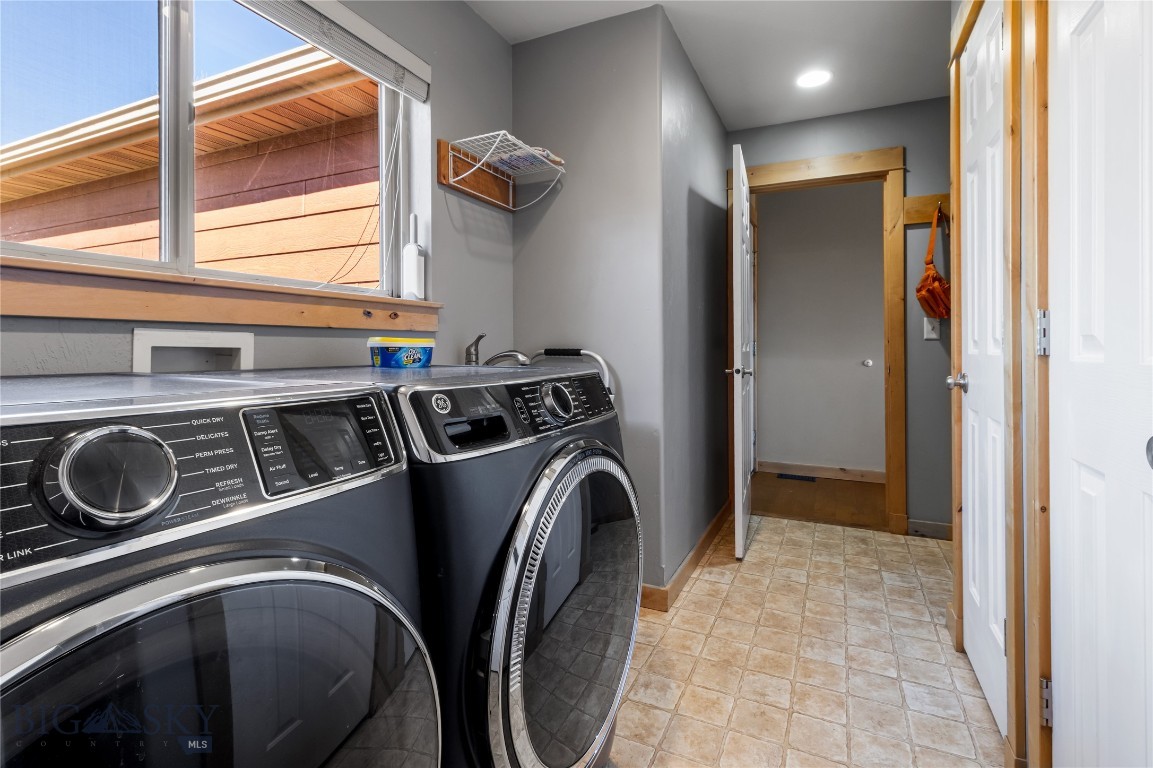 River Rock and Royal Village - Residential