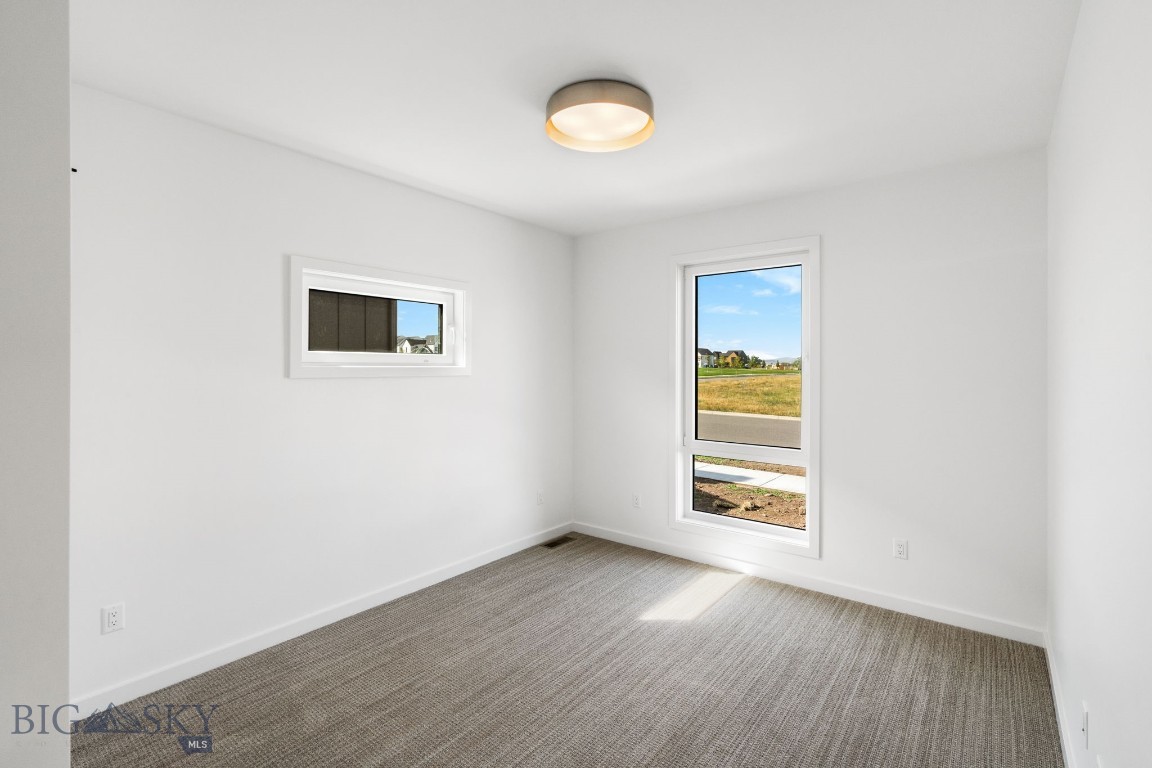 Bozeman, Montana 59718, United States, 3 Bedrooms Bedrooms, ,2 BathroomsBathrooms,Residential,Contingent,44455