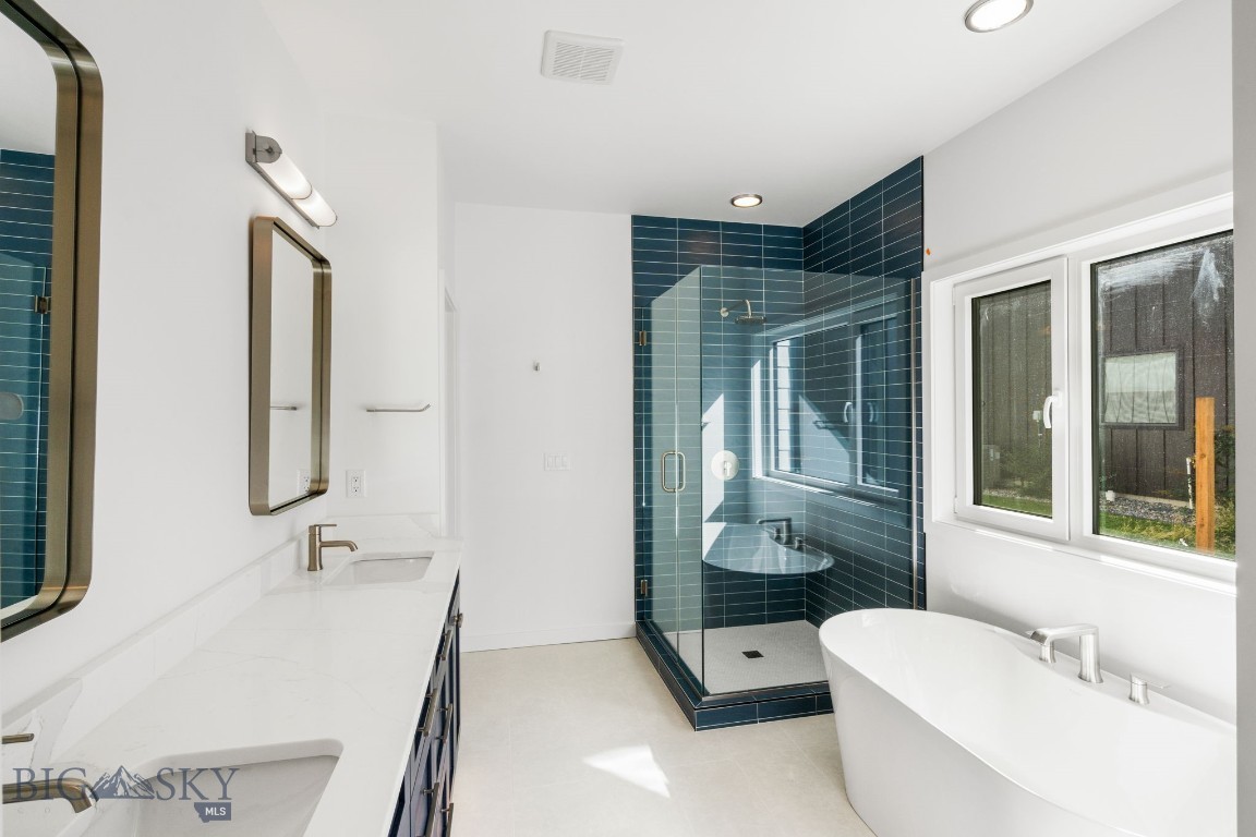 Bozeman, Montana 59718, United States, 3 Bedrooms Bedrooms, ,2 BathroomsBathrooms,Residential,Contingent,44455