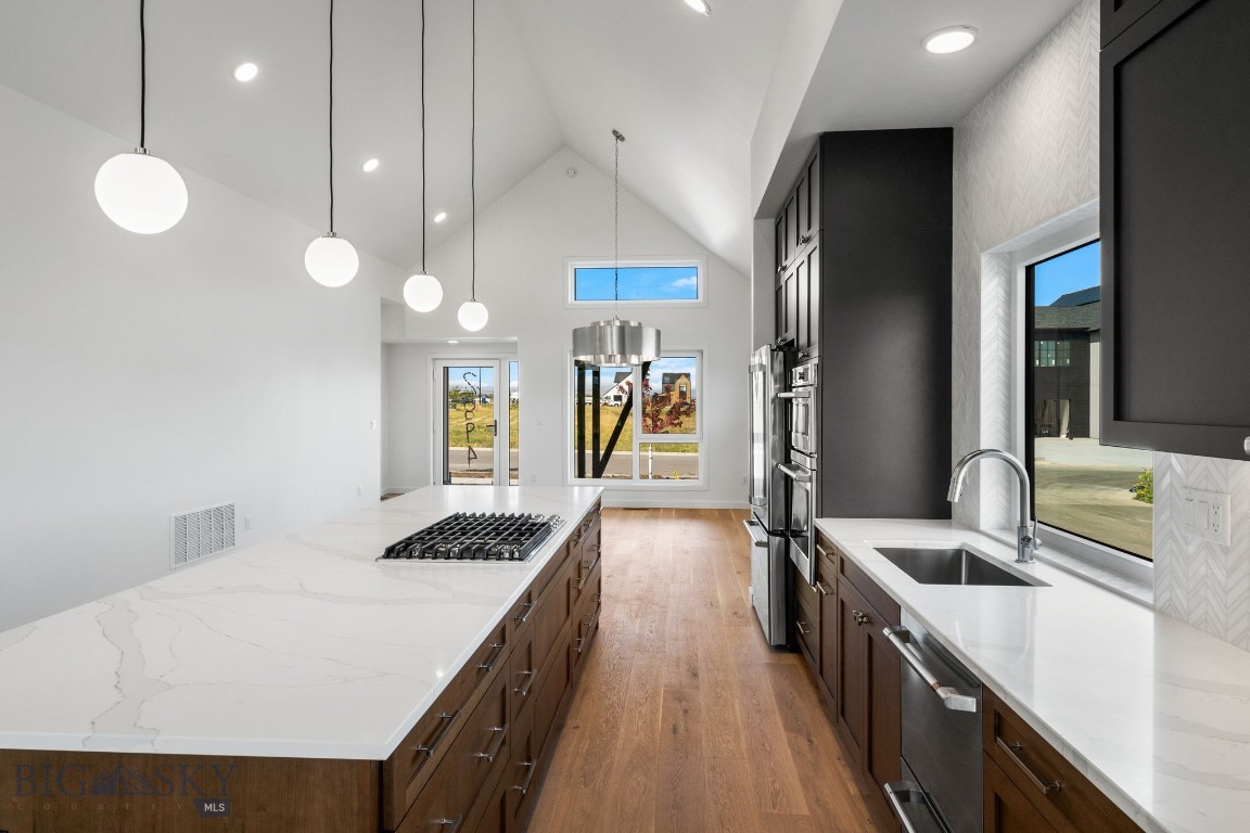 Bozeman, Montana 59718, United States, 3 Bedrooms Bedrooms, ,2 BathroomsBathrooms,Residential,Contingent,44455