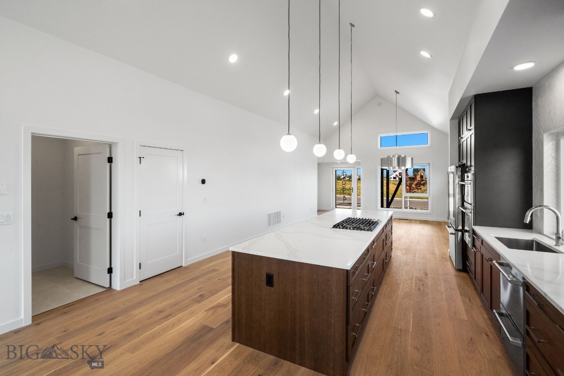 Bozeman, Montana 59718, United States, 3 Bedrooms Bedrooms, ,2 BathroomsBathrooms,Residential,Contingent,44455