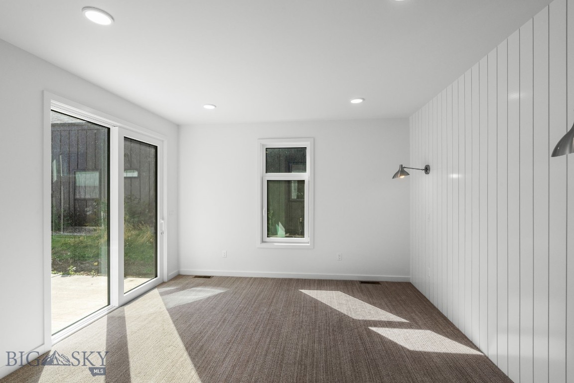 Bozeman, Montana 59718, United States, 3 Bedrooms Bedrooms, ,2 BathroomsBathrooms,Residential,Contingent,44455