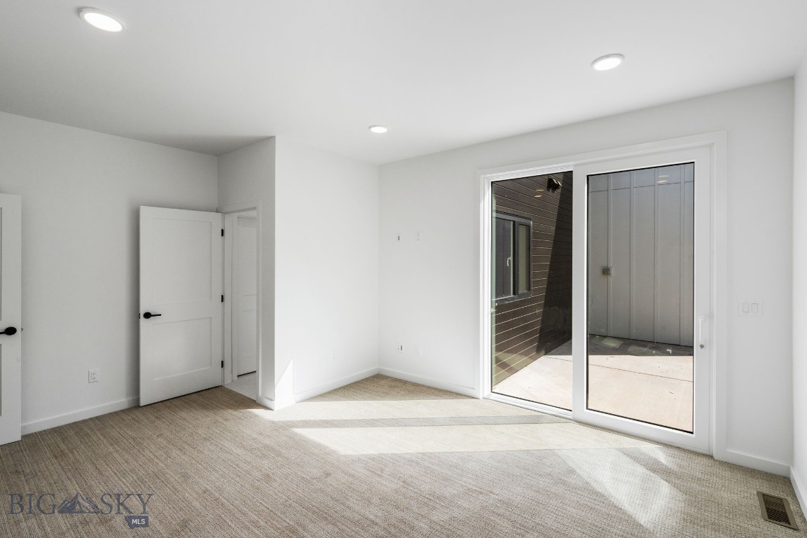 Bozeman, Montana 59718, United States, 3 Bedrooms Bedrooms, ,2 BathroomsBathrooms,Residential,Contingent,44455