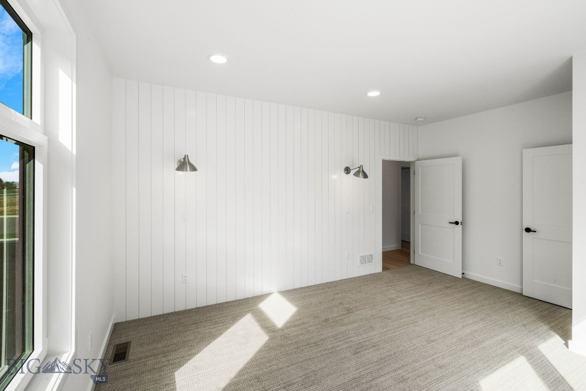 Bozeman, Montana 59718, United States, 3 Bedrooms Bedrooms, ,2 BathroomsBathrooms,Residential,Contingent,44455