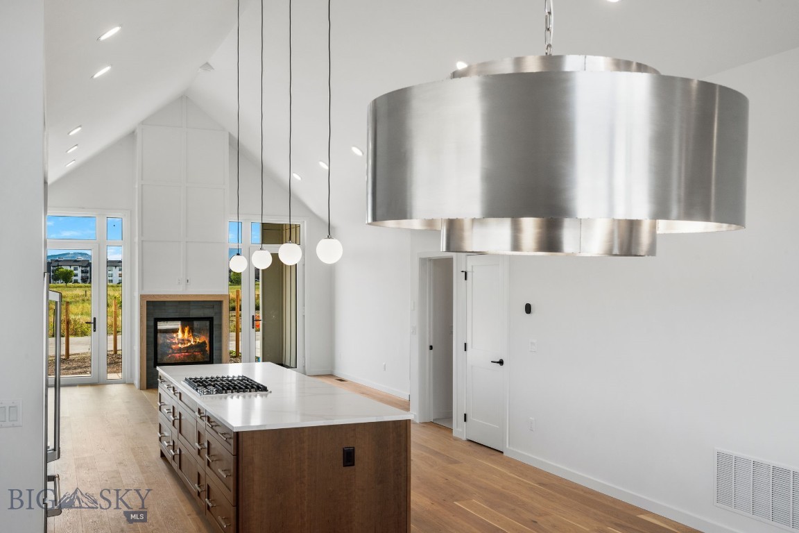 Bozeman, Montana 59718, United States, 3 Bedrooms Bedrooms, ,2 BathroomsBathrooms,Residential,Contingent,44455