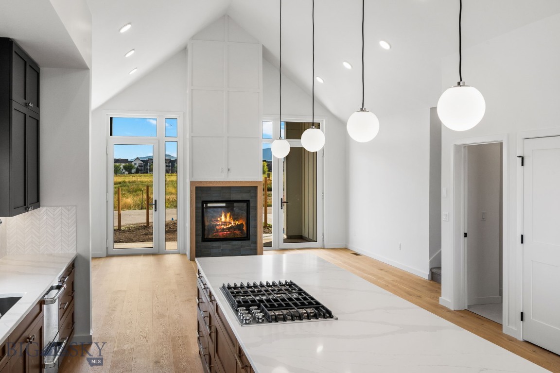 Bozeman, Montana 59718, United States, 3 Bedrooms Bedrooms, ,2 BathroomsBathrooms,Residential,Contingent,44455