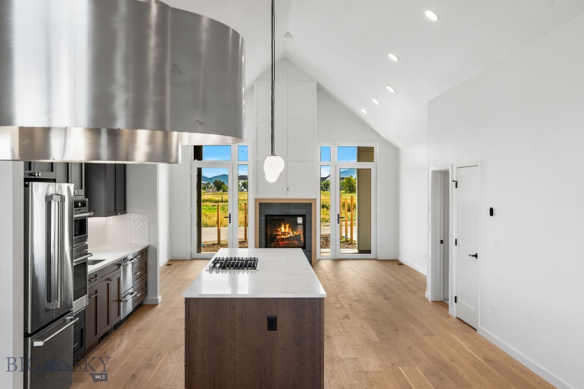 Bozeman, Montana 59718, United States, 3 Bedrooms Bedrooms, ,2 BathroomsBathrooms,Residential,Contingent,44455