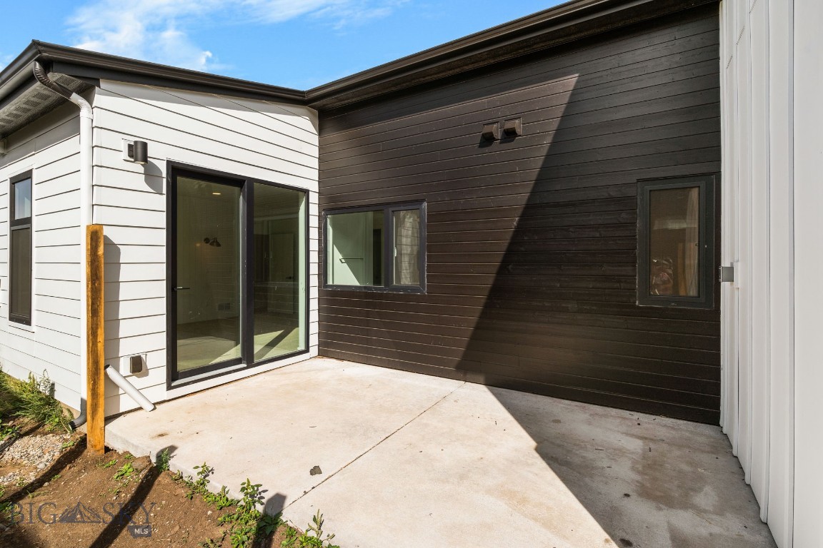 Bozeman, Montana 59718, United States, 3 Bedrooms Bedrooms, ,2 BathroomsBathrooms,Residential,Contingent,44455